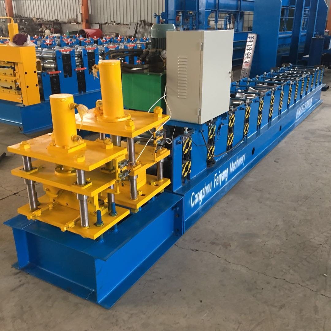 Roof tile ridge cap roll forming machine