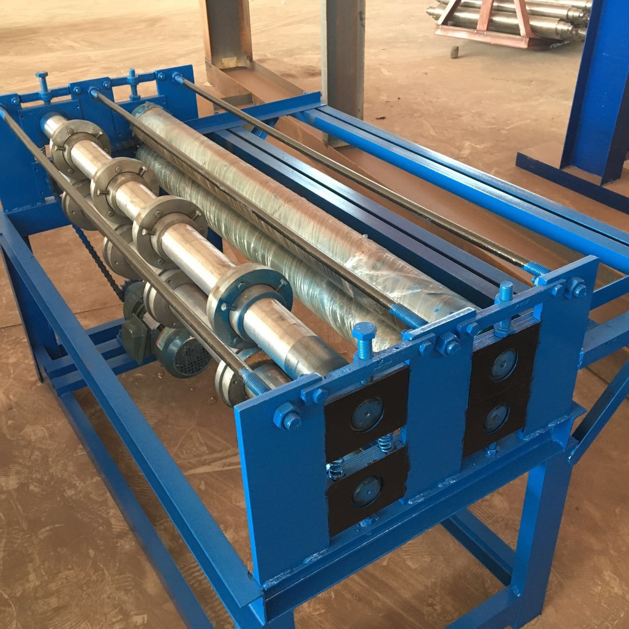 High-quality metal slitting line