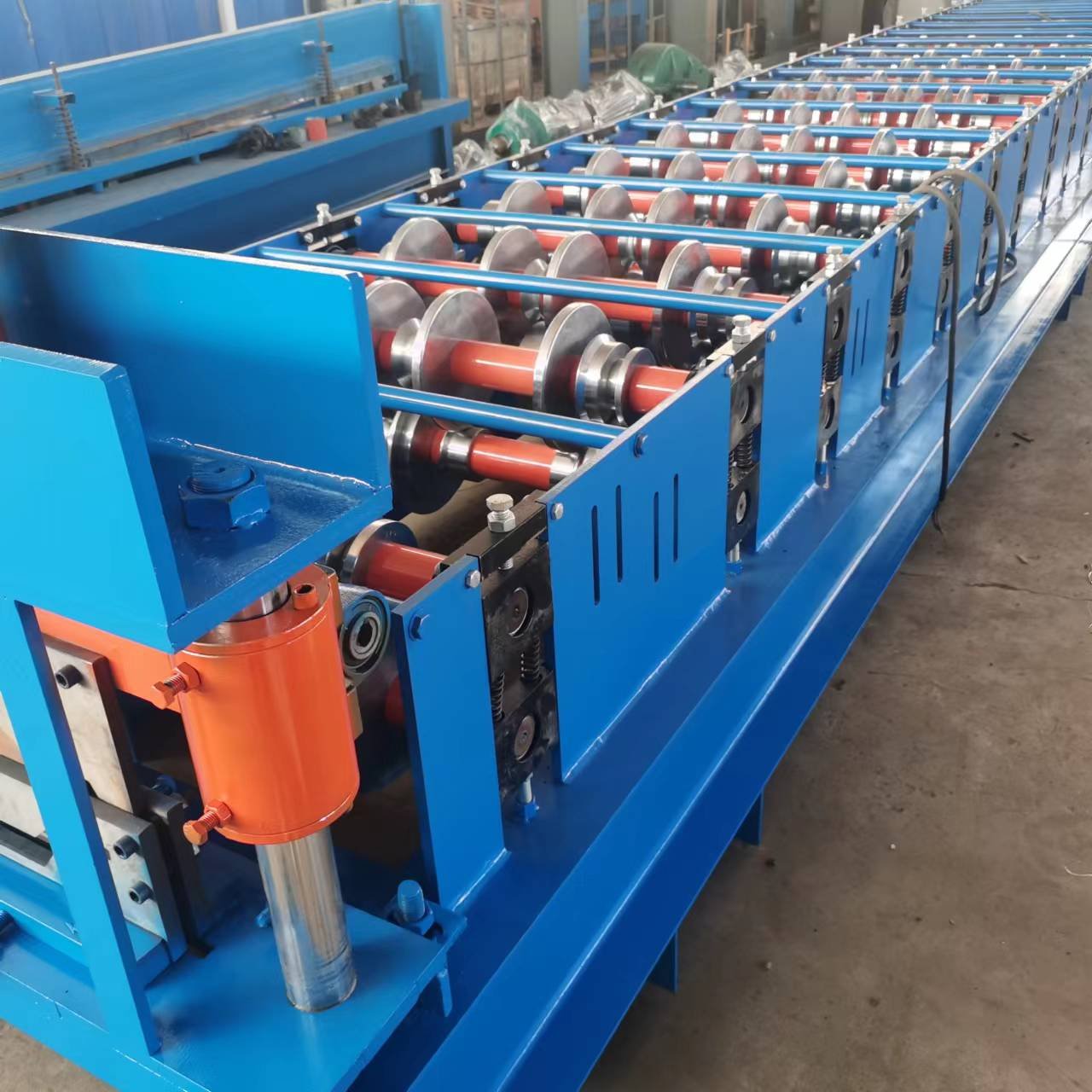 High-quality standing seam forming machine