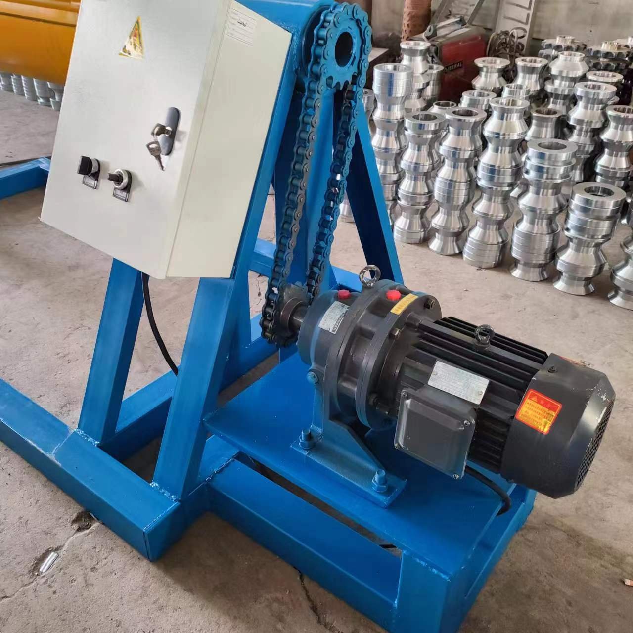 Automatic 5T hydraulic uncoiler with loading car