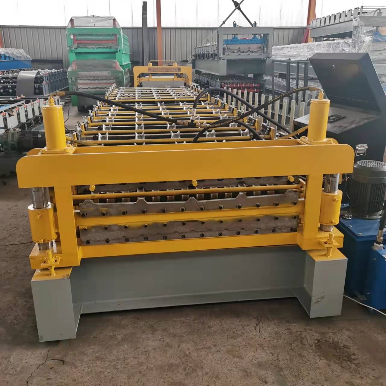 Roofing sheet wall panel double layer roll forming machine